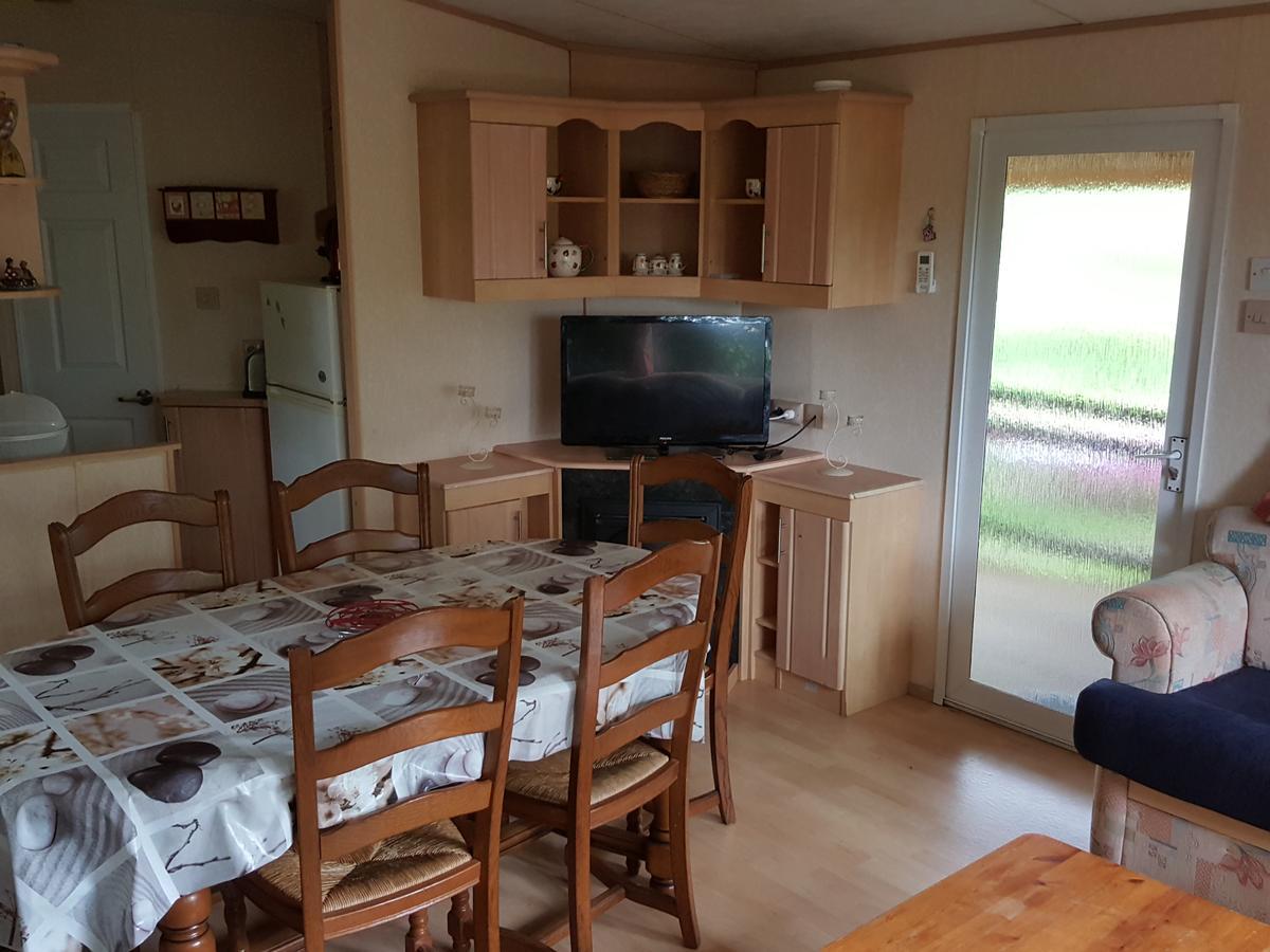 拉维欧特里营地酒店 La Boissiere  外观 照片